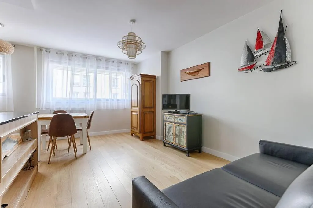 Apartment Superbe A 15e *